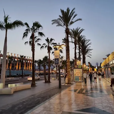 Διαμέρισμα Vistasol, Beach Front With Heated Pool In Parque Santiago 2, Wifi *