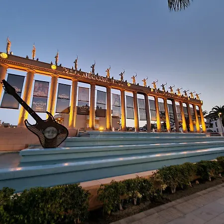 Apartment Vistasol, Beach Front With Heated Pool In Parque Santiago 2, Wifi Playa de las Américas